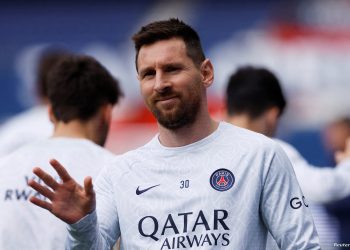 FILE PHOTO: Soccer Football - Ligue 1 - Paris St Germain v Lorient - Parc des Princes, Paris, France - April 30, 2023 Paris St Germain's Lionel Messi during the warm up before the match  REUTERS/Christian Hartmann/File Photo