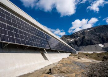 A canton in Switzerland glass solar panels