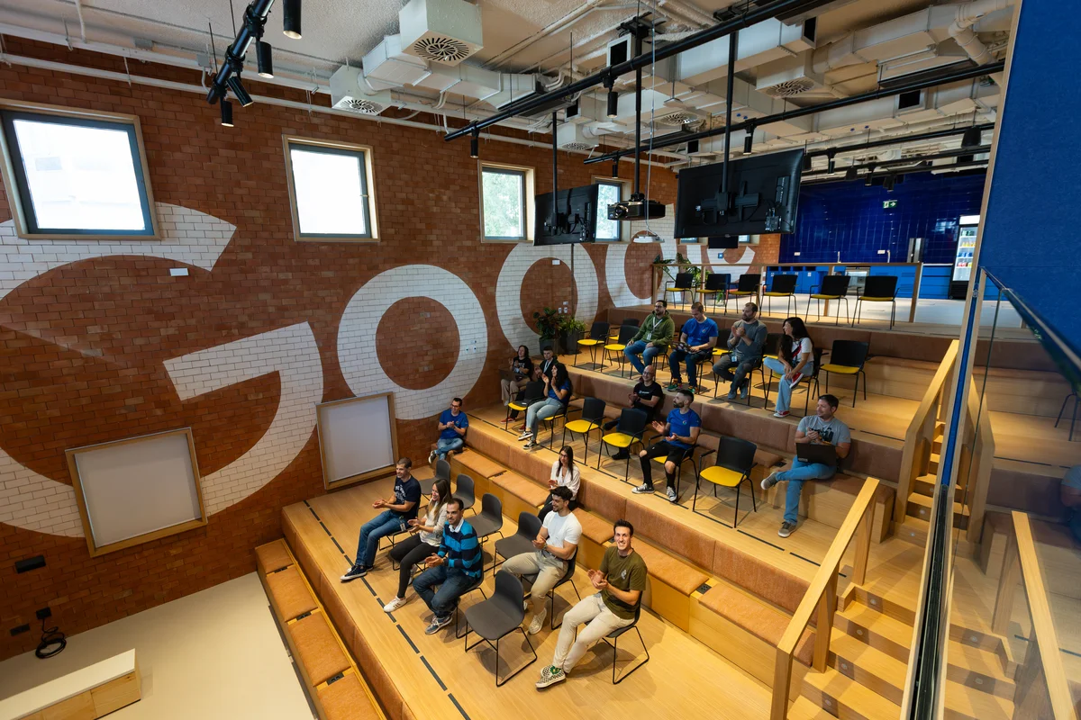 Googlers at our new training center at GSEC Málaga, Spain 