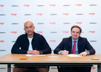 خلال توقيع الاتفاقية