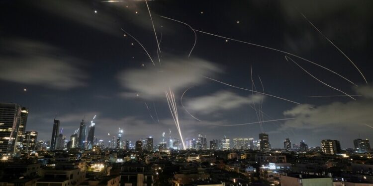 القبه الحديدية